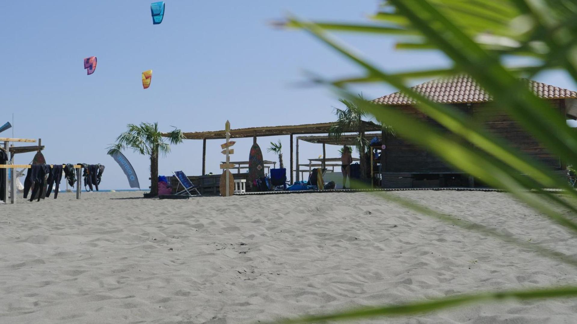 Kiteriders Garden Villas Улцин Екстериор снимка
